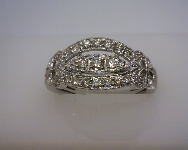 14K WG VINTAGE RING