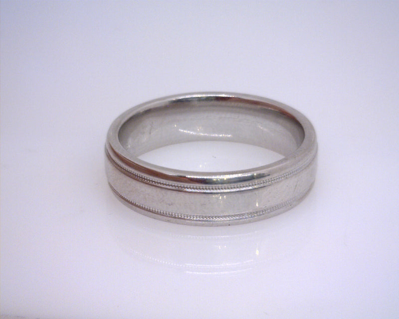 14K WG Wedding Band