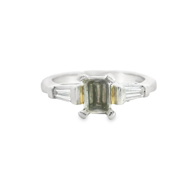 PLATINUM DIAMOND ENGAGEMENT RING