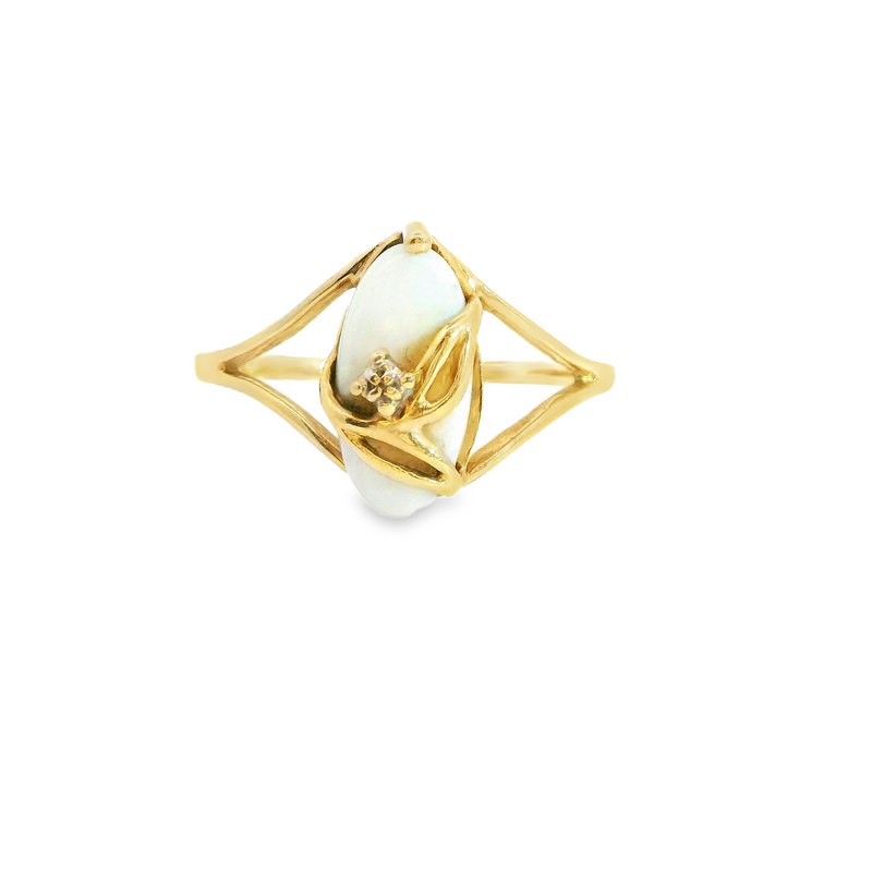 10K YG Opal & Diamond Ring