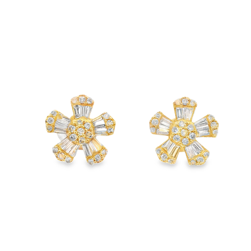 14K YG Flower Stud Diamond Earrings