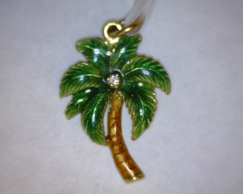 18 YG DIAMOND PALM TREE