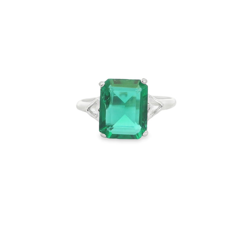 10K White Gold Synthetic Green Stone Ring