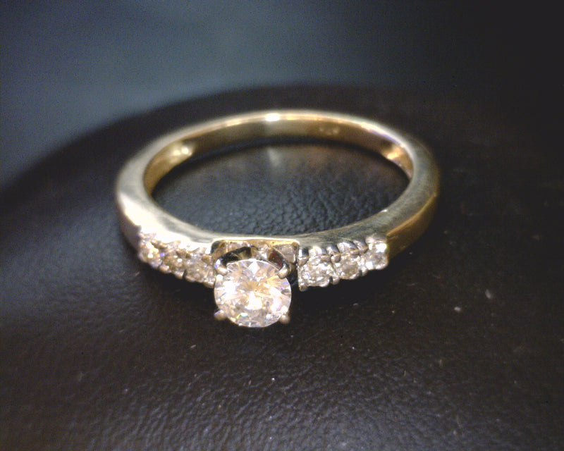 14K YG DIAMOND ENGAGEMENT RING