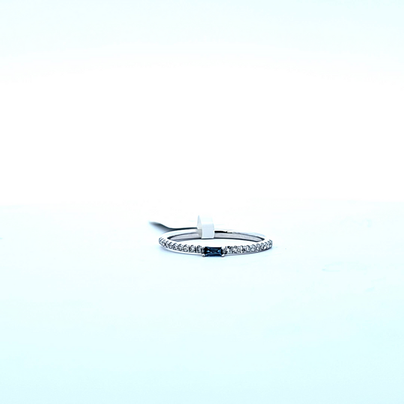 14K WG Stackable Band