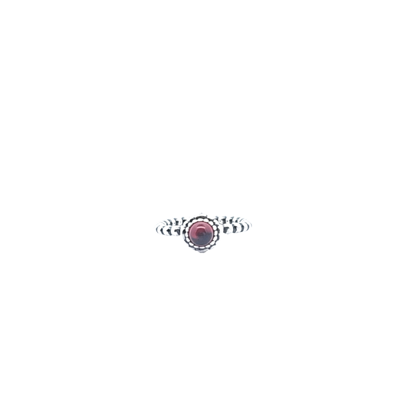 Sterling Silver Garnet Ring size 6