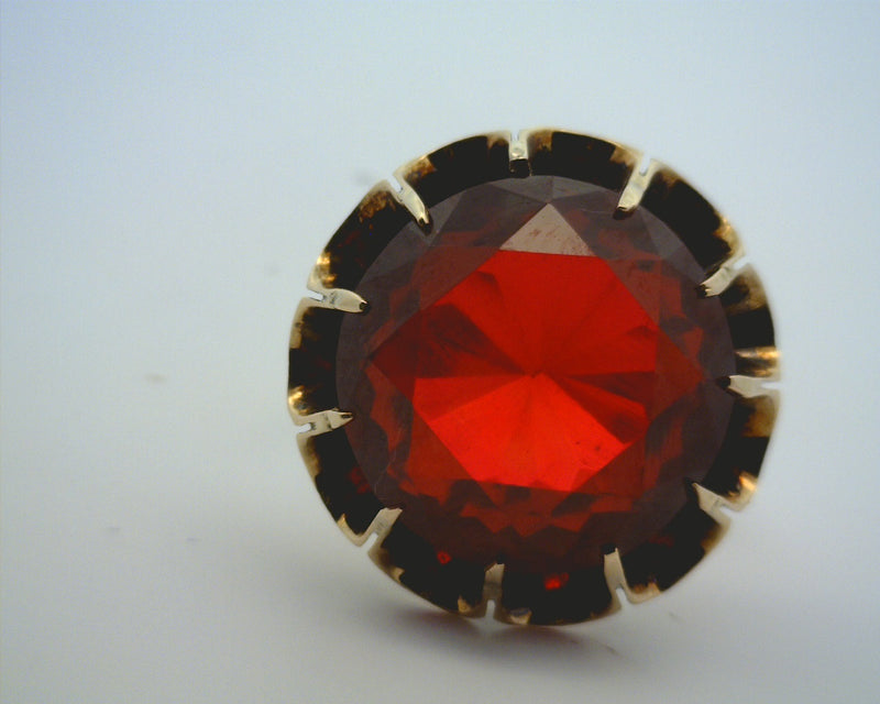 14K YG Red Glass Ring