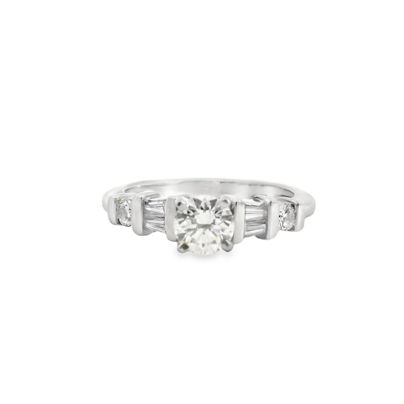 PLATINUM DIAMOND ENGAGEMENT RING