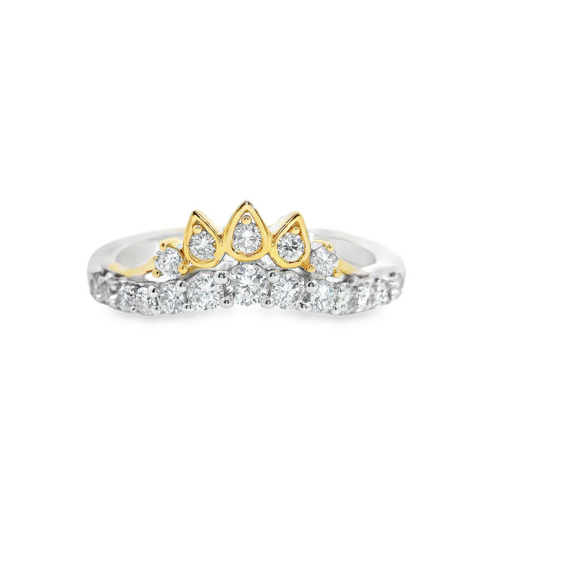 14K TT Curved Diamond Band