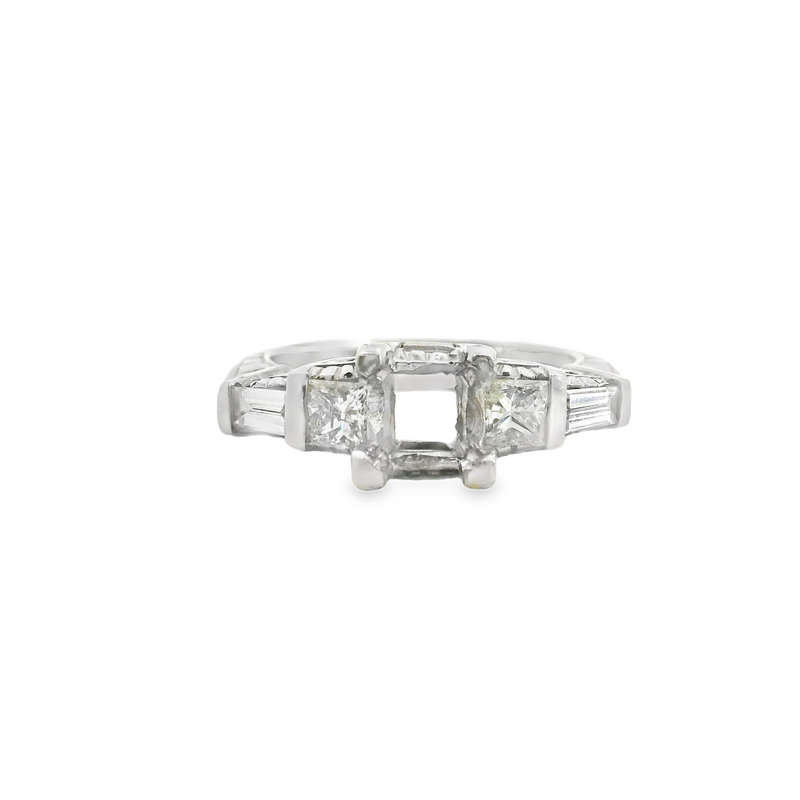 14K WG DIAMOND ENGAGEMENT RING