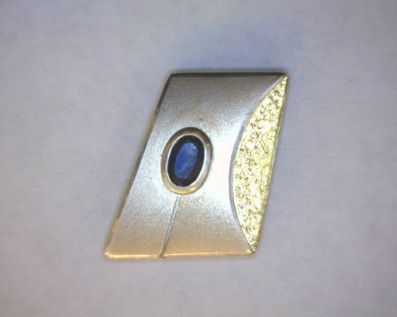STERLING SILVER/22K YG SAPPHIRE PENDANT