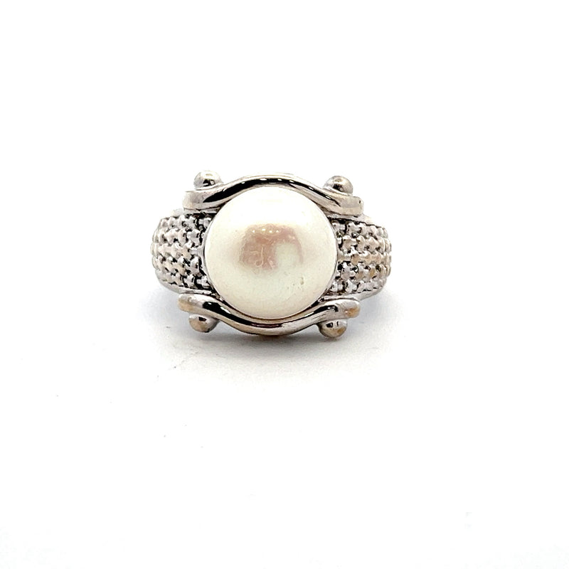 Sterling Silver Button Pearl Ring