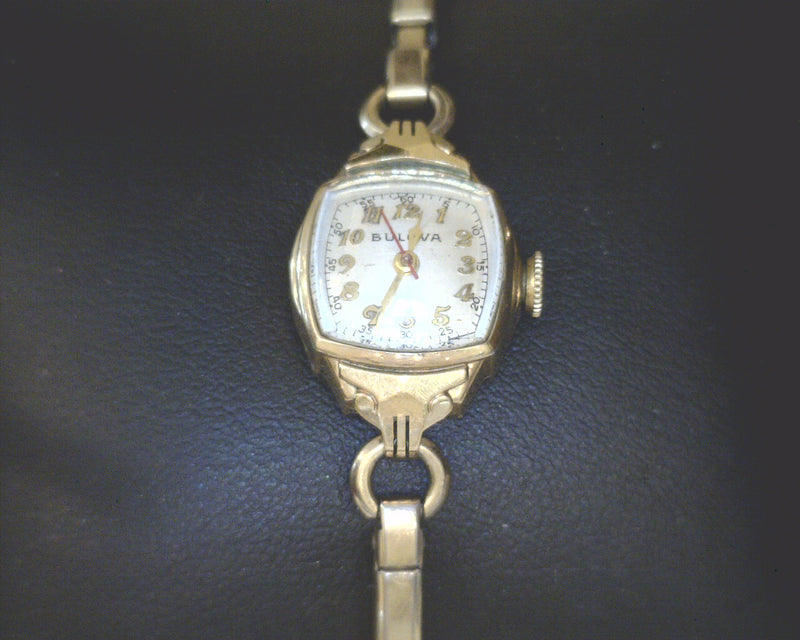 LADIES BULOVA GOLD PLATED WATC
