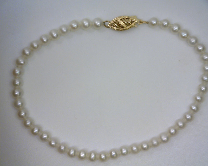 14K YG Freshwater Pearl bracelet 4.0-4.25mm 7.5