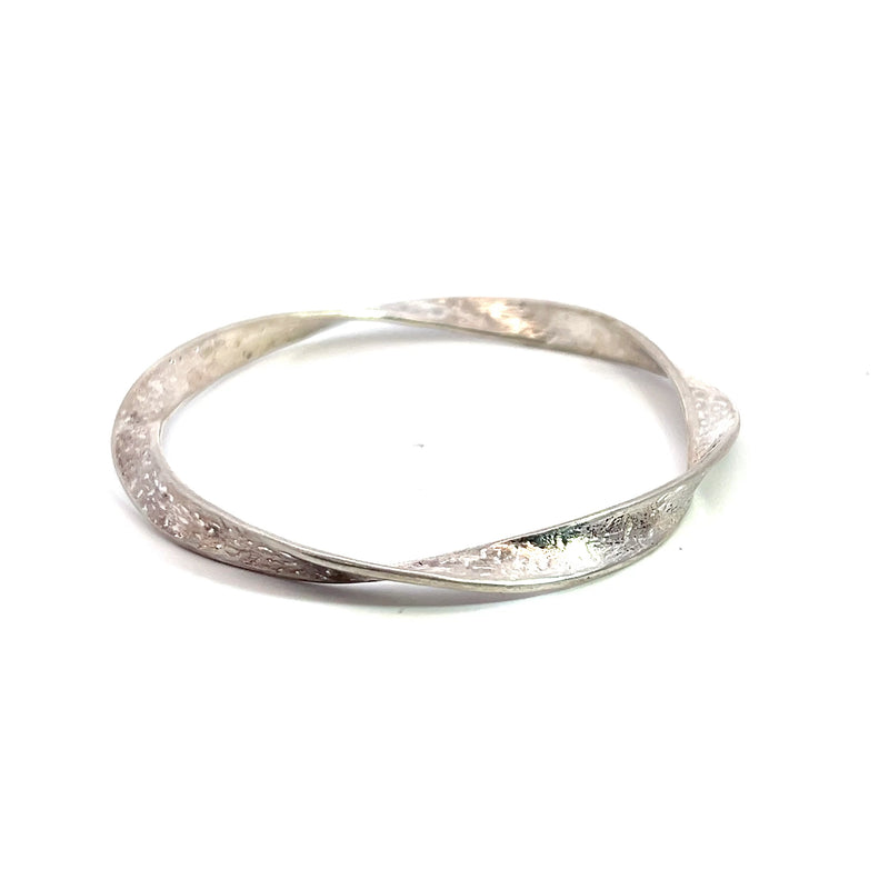 Silpada Textured Ribbon Bangle Bracelet