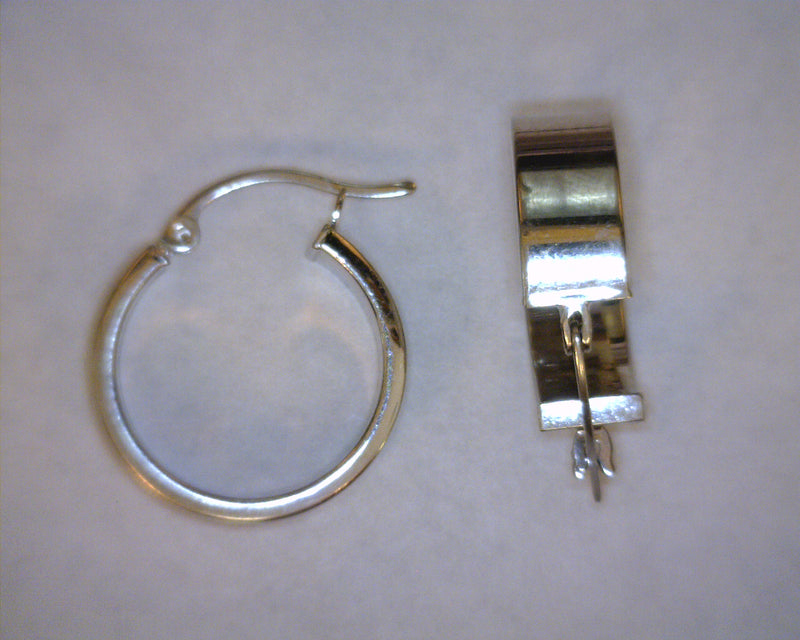 14K WG HOOPS 3.3 GRAMS