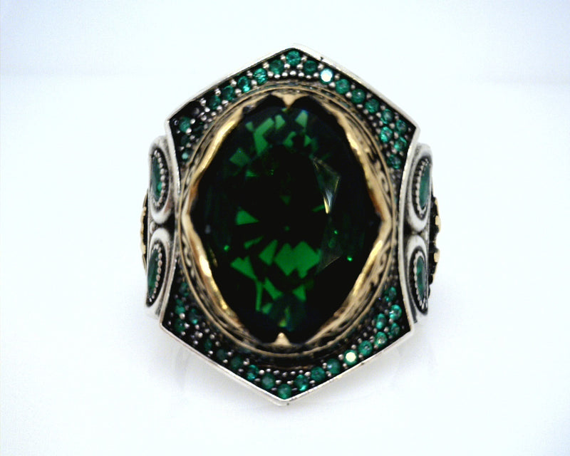 Sterling Silver Green Stone Ring Size 10.5 **as is**