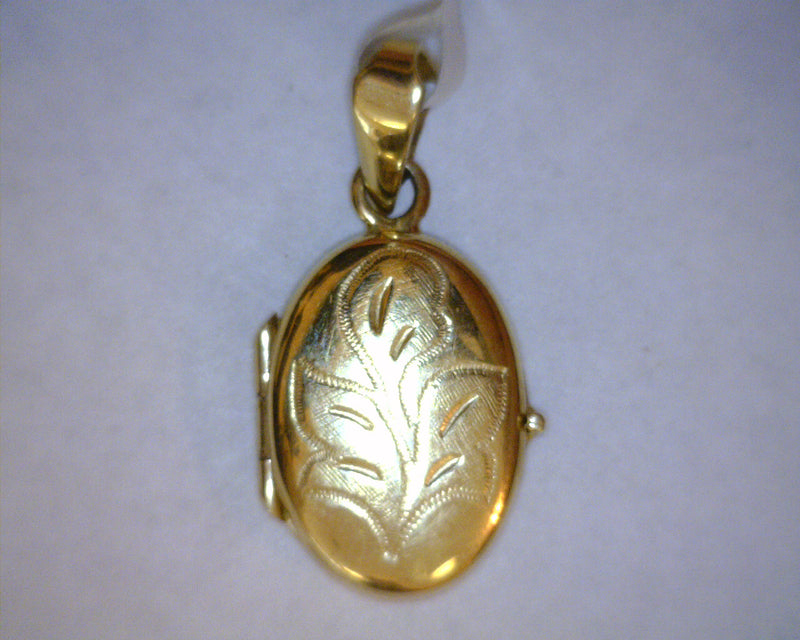 14K YG LOCKET