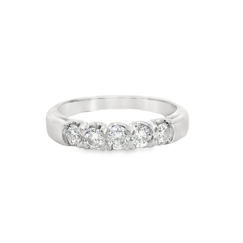 18K WG Diamond Band