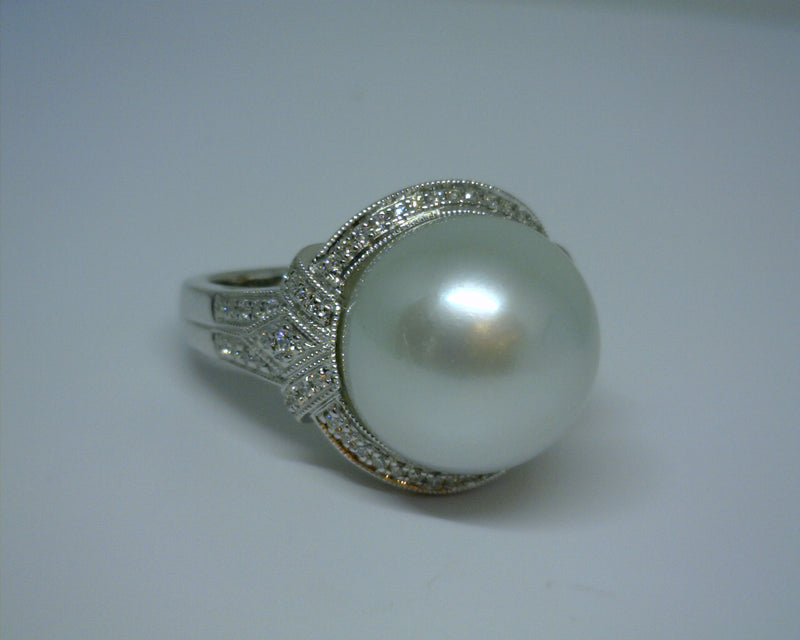 14K WHITE GOLD SOUTH SEA PEARL