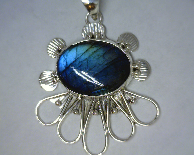 STERLING SILVER LABRADORITE PE