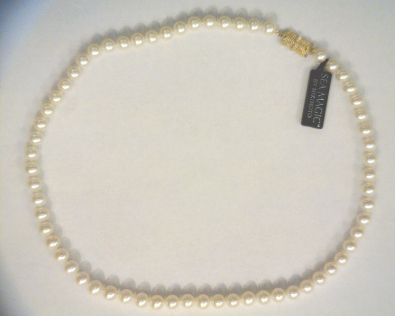 14K YG MIKIMOTO PEARL NECKLACE