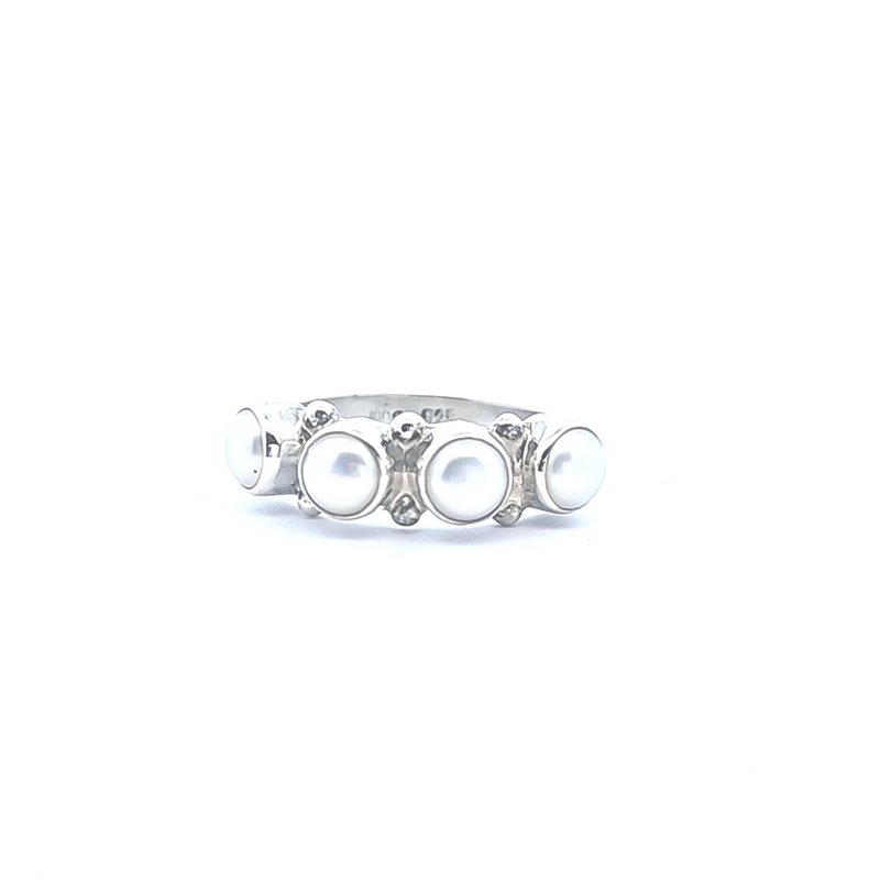 Sterling Silver Pearl Ring Size 9