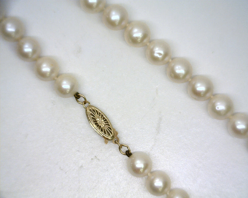 14K YG Freshwater Pearls 8-8.5MM 18