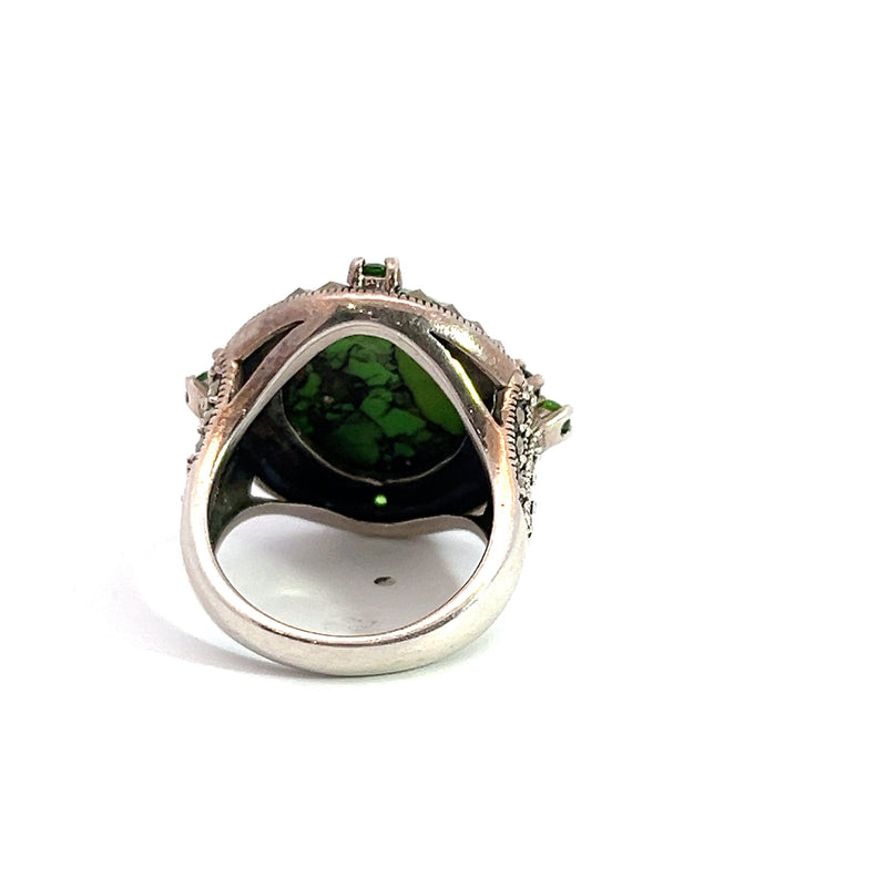 Sterling Silver Green Gemstonre Ring