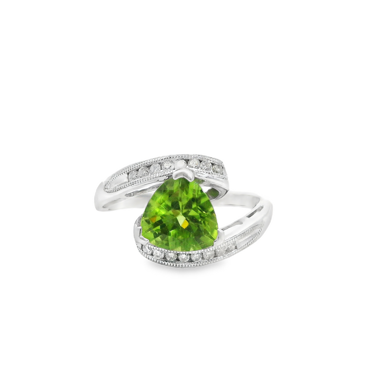 14K WG Peridot & Diamond Ring