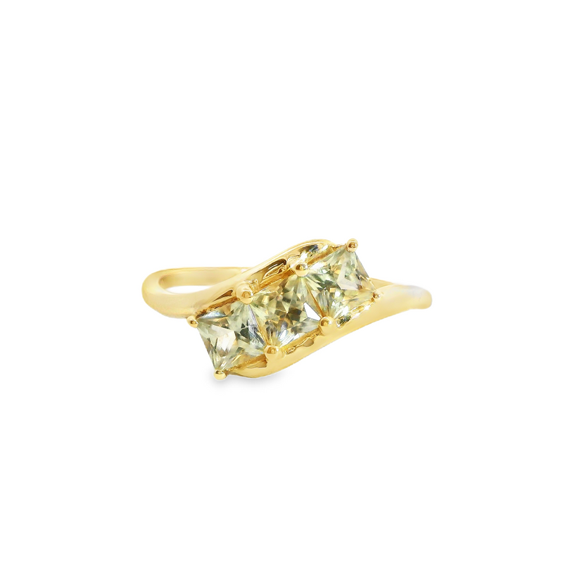 10K YG Synthetic Green Sapphire Ring