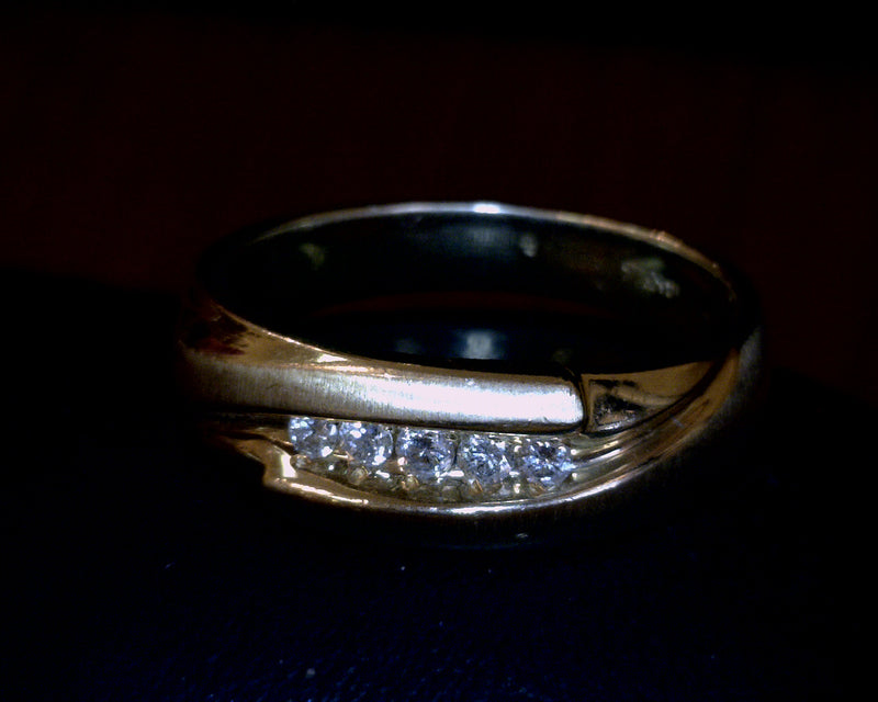 14K YG DIAMOND BAND