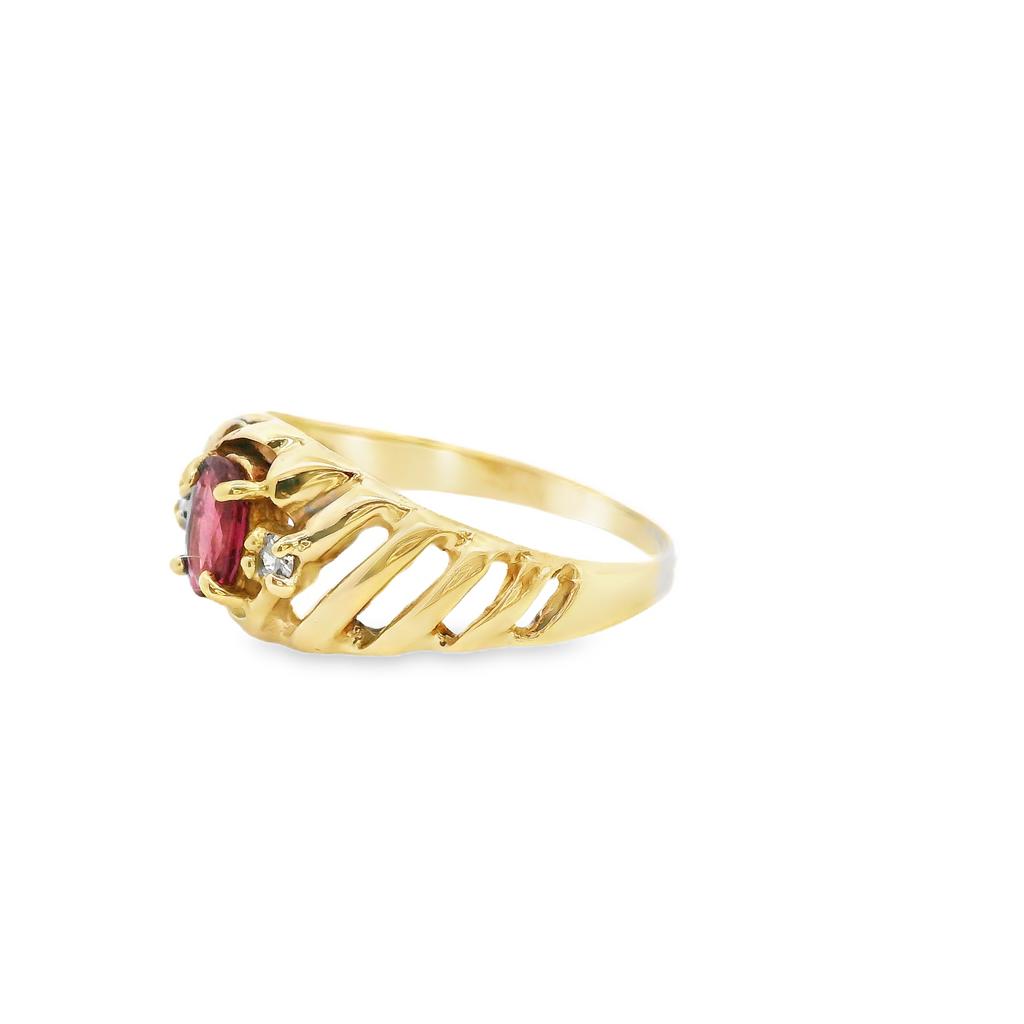 10K YG Ruby & Diamond Ring