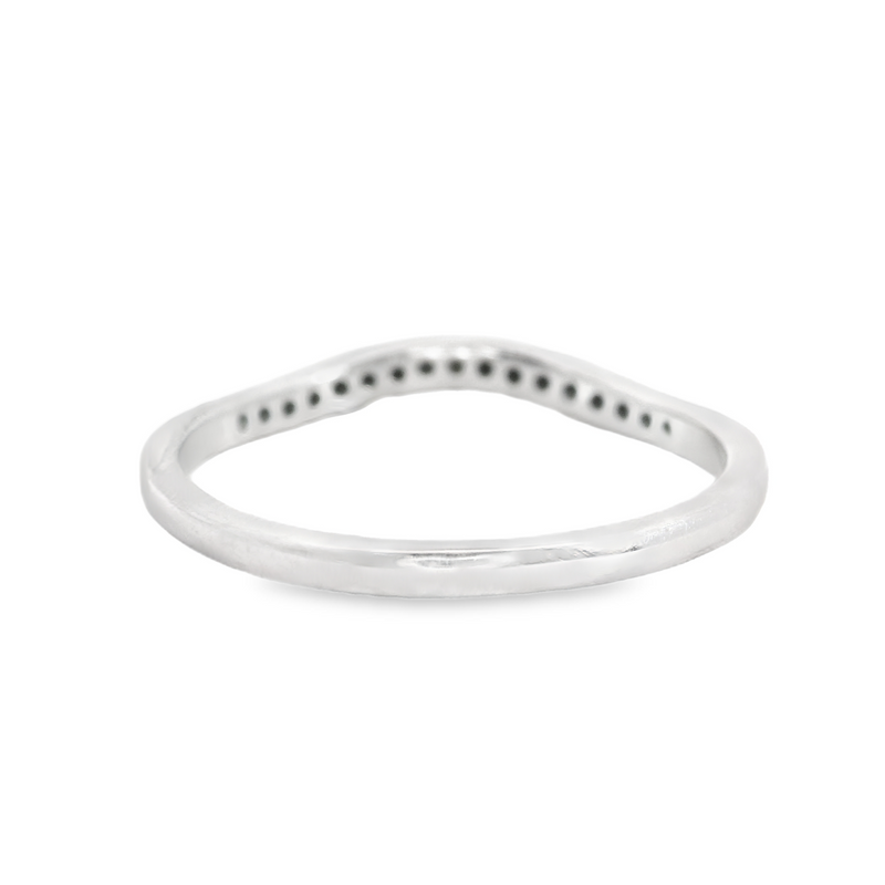 14K WG CURVED DIAMOND BAND