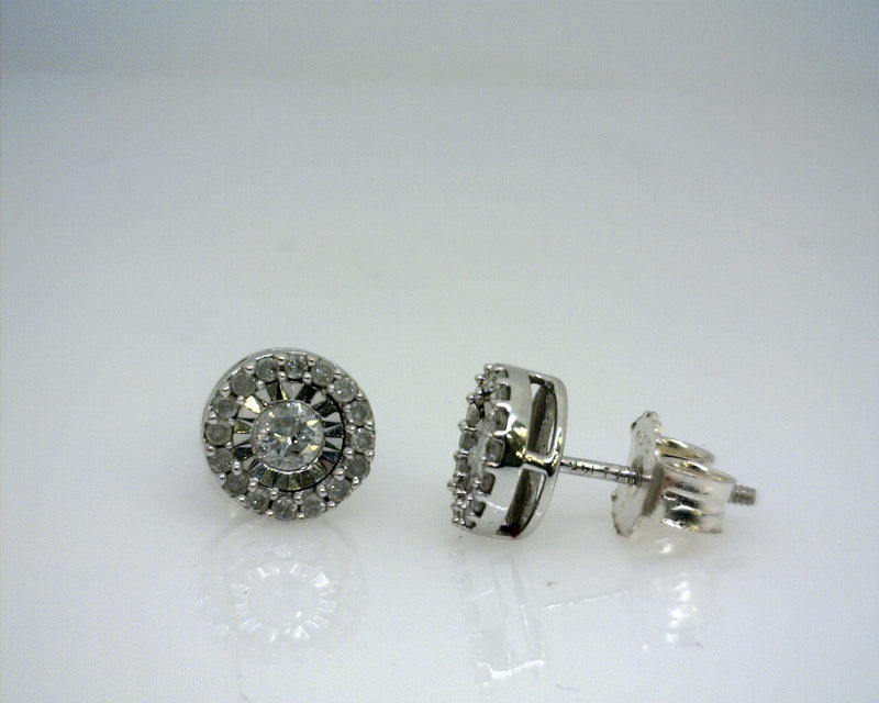 14K WHITE GOLD DIAMOND STUDS