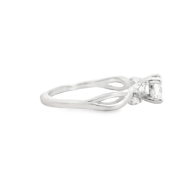 PLATINUM/DIAMOND ENGAGEMENT RING