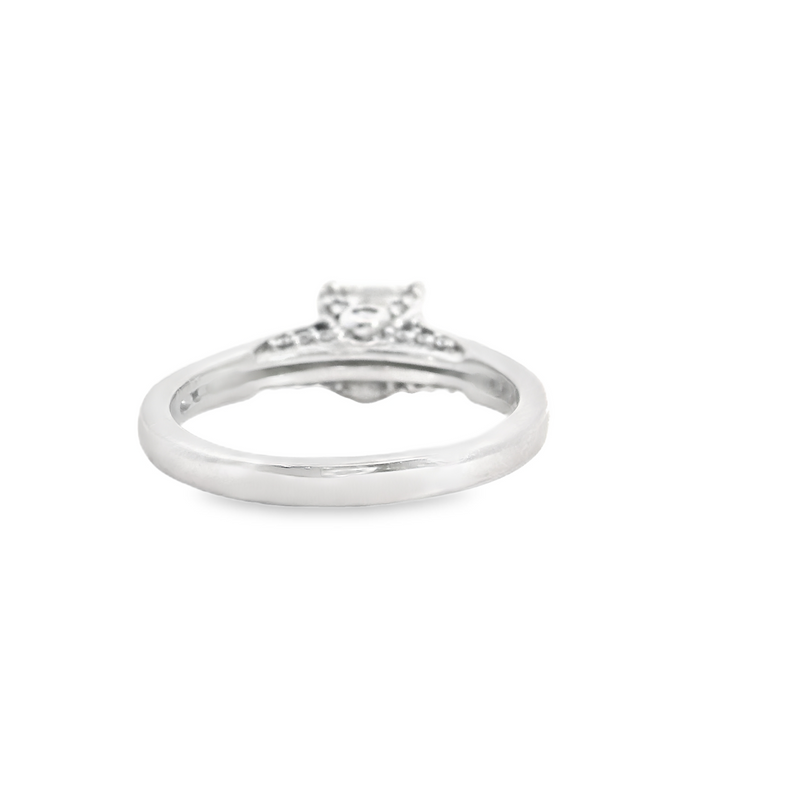 18K WG DIAMOND RING