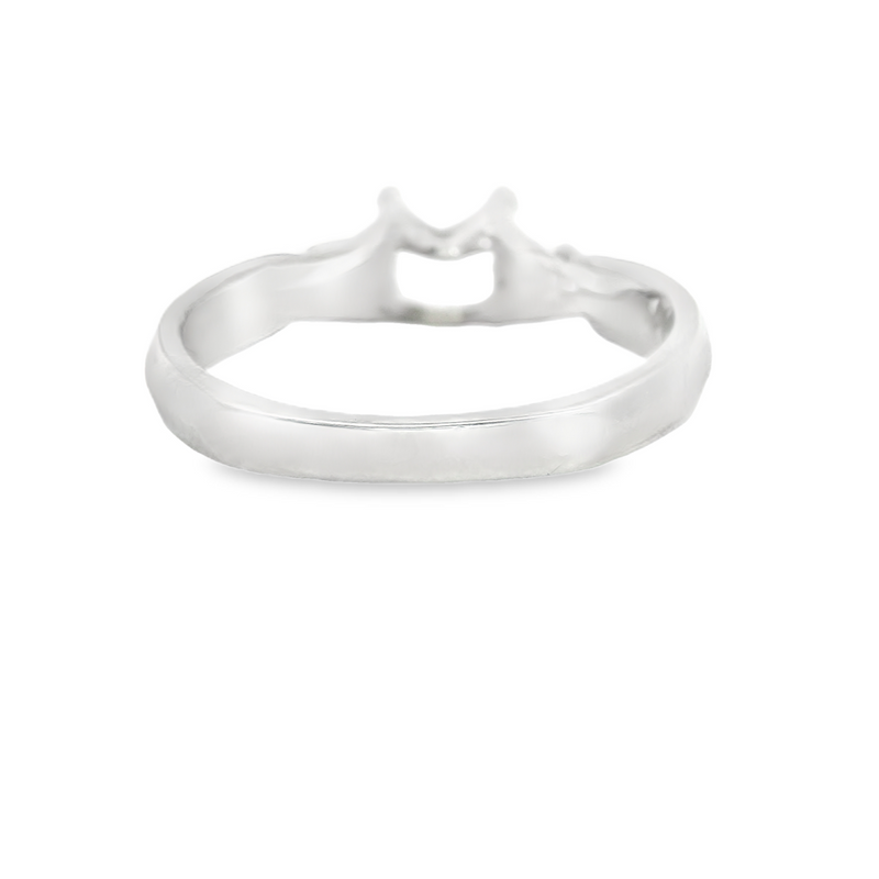 PLATINUM & DIAMOND ENGAGEMENT RING
