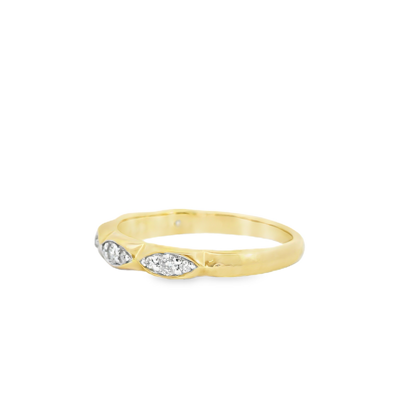 10K YG Diamond Band