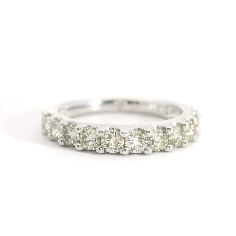 14K WG DIAMOND BAND