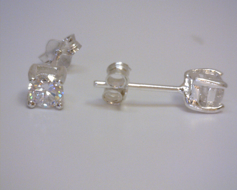 STERLING SILVER & CZ STUDS 4MM