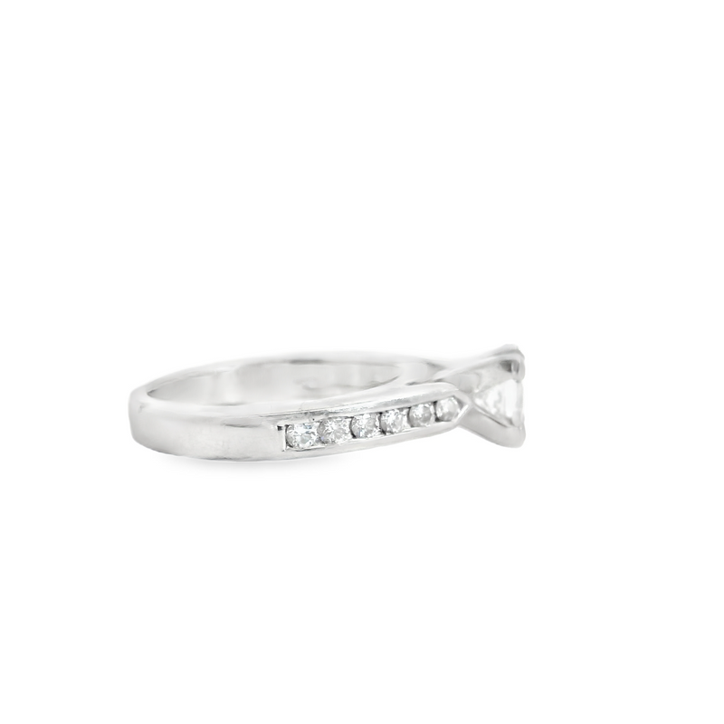 PLATINUM & DIAMOND MOUNTING