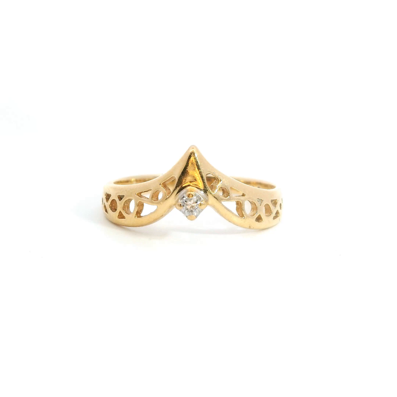 14K YG V Curved Diamond Ring