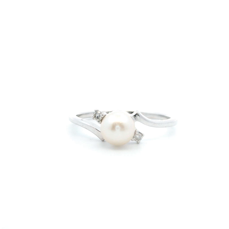 10K WG Pearl & Diamond Ring