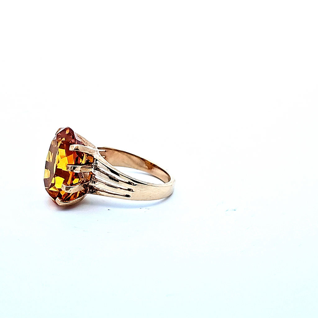 10K YG Yellow Gold Synthetic Gesmtone Ring