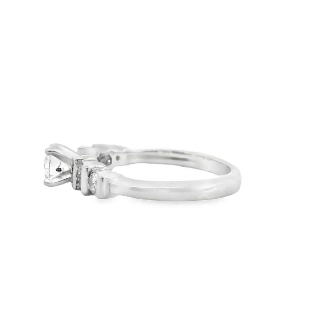 PLATINUM DIAMOND ENGAGEMENT RING