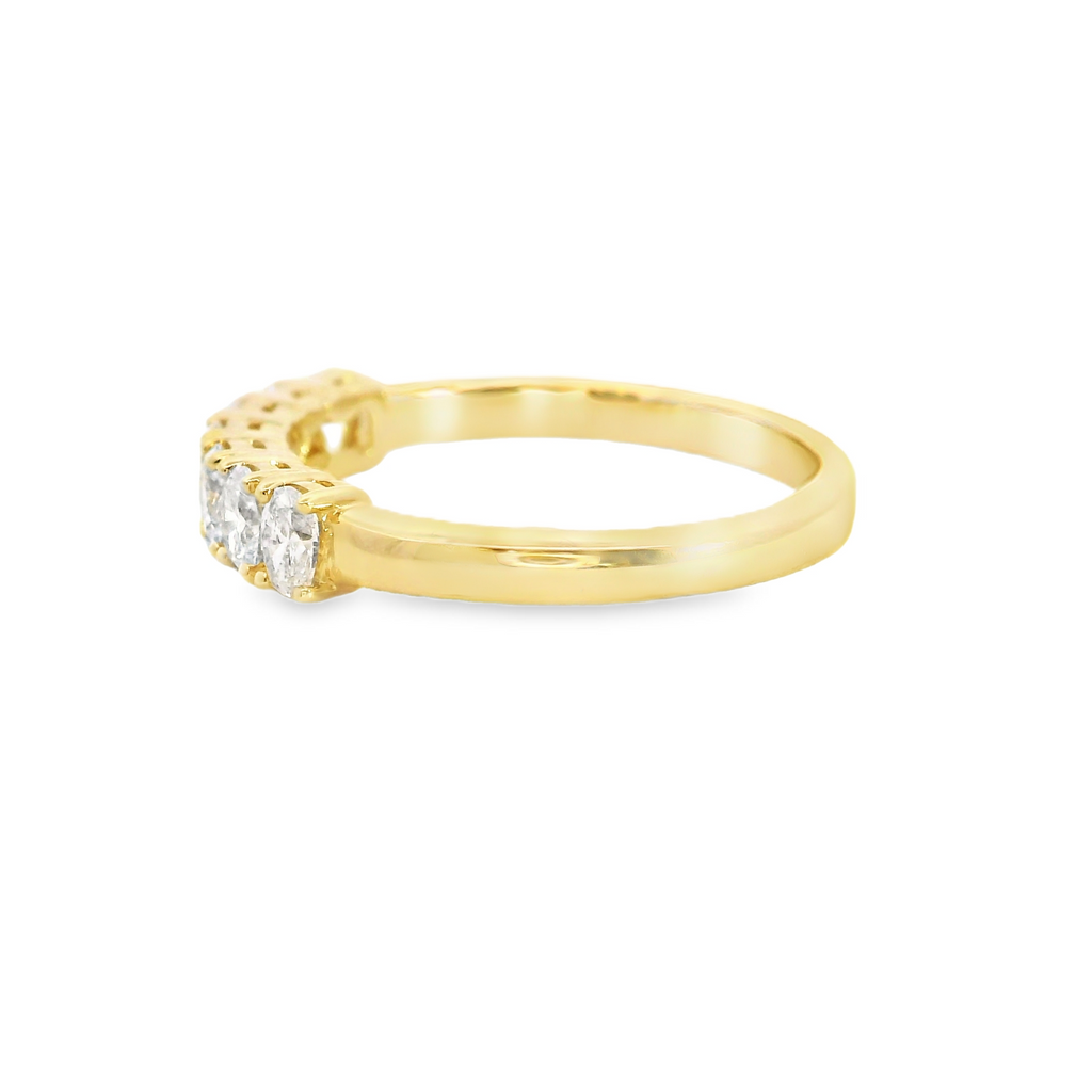 14K YG Oval Diamond Band