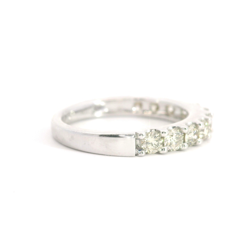 14K WG DIAMOND BAND