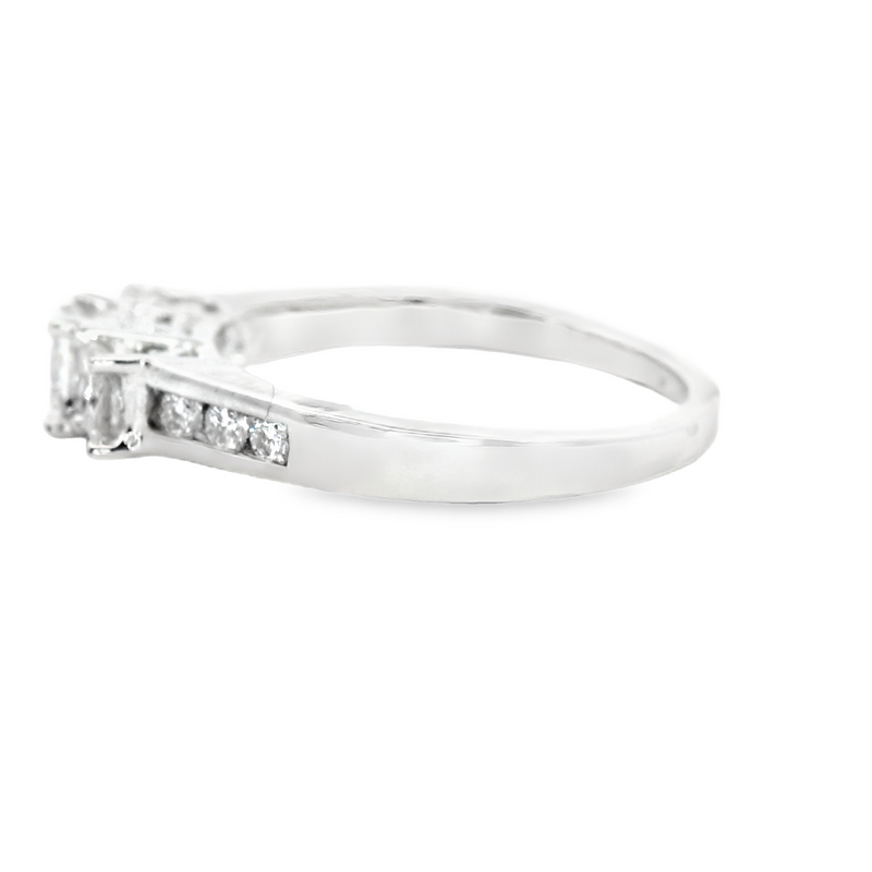 14K WG 3- STONE DIAMOND BAND