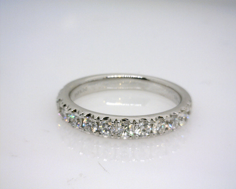 14K WG DIAMOND BAND